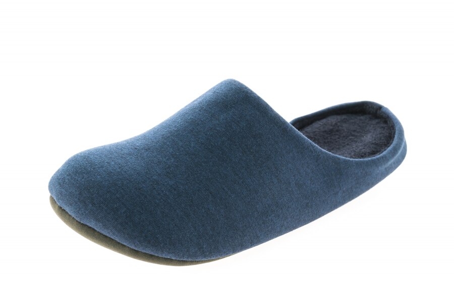 Comfort and Style Combined: Exploring Men's Isotoner Slippers